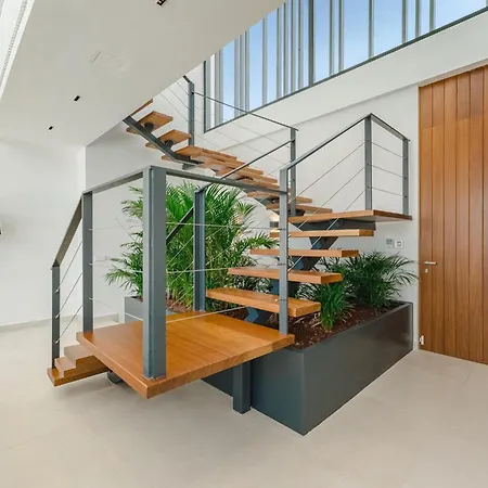 Villa Aquastar