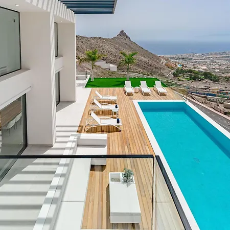 Villa Aquastar *