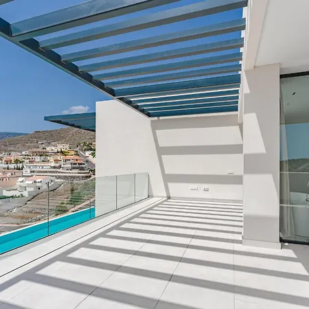 Aquastar Villa